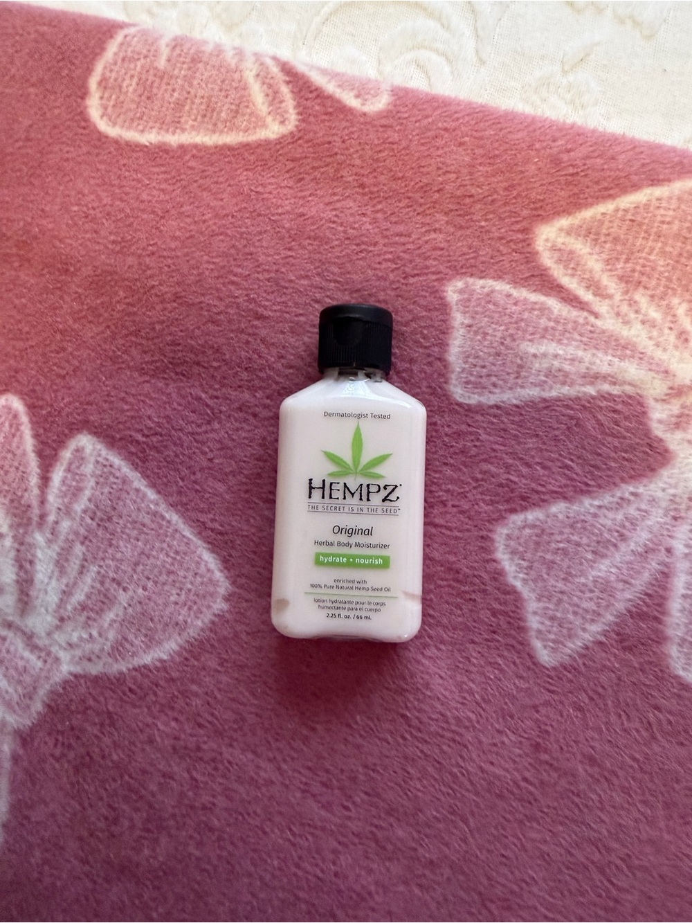 Hempz Original Herbal Body Moisturizer - White Bottle with Black Cap
